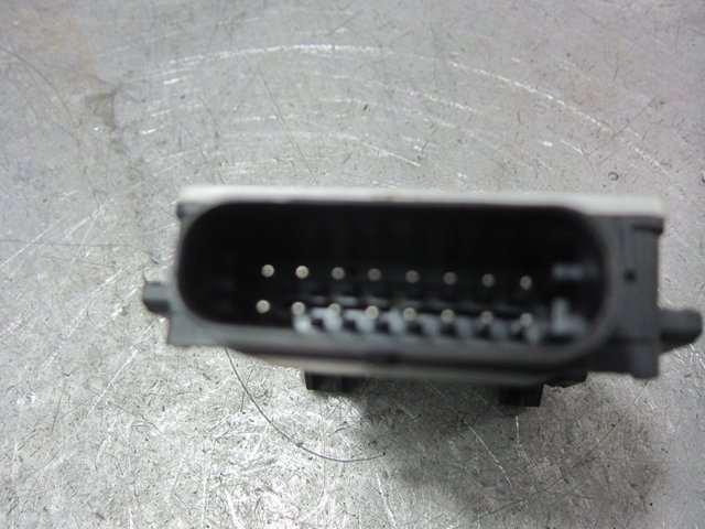 6895290 BMW Датчик контроля мертвой зоны задний купить в Хмельницкий