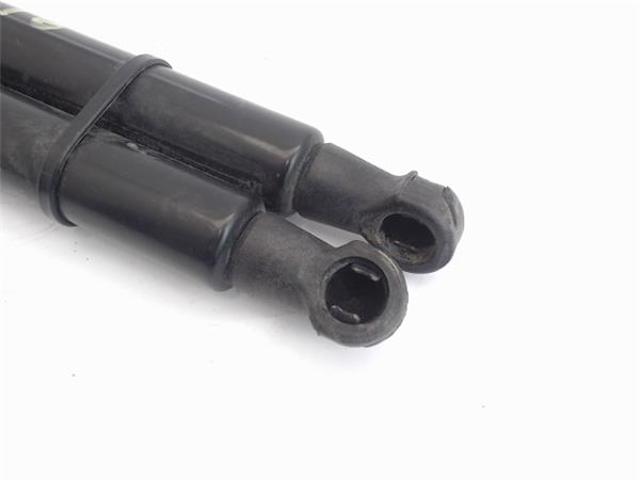 689600F030 TOYOTA Амортизатор багажника купить в Черновцы