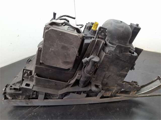 6902760 Правая фара купить Черкассы