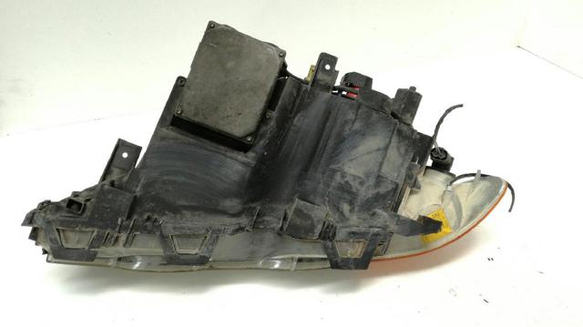 6902760 BMW Правая фара купить в Каменское