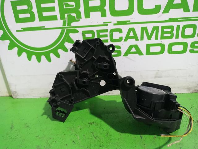 6902851 BMW Замок открывания лючка бензобака купить в Харьков