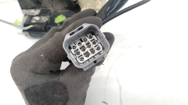 TOYOTA 6903048030 Замок передней правой двери в наличии Тернополь