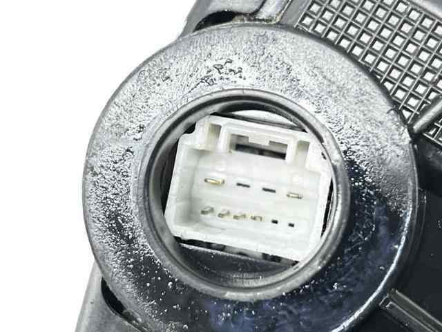 Fecho da porta dianteira esquerda Toyota Auris E15