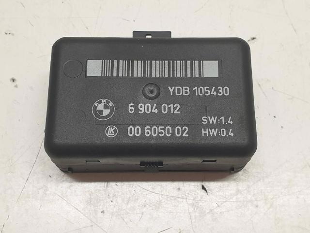 BMW 6904012 Стекло лобовое  в наличии Винница