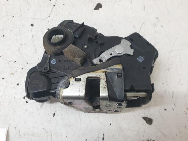 TOYOTA 6904033231 Замок водительской двери в наличии Харьков