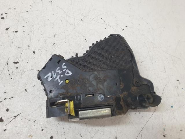 6904033231 TOYOTA Замок водительской двери купить в Киев