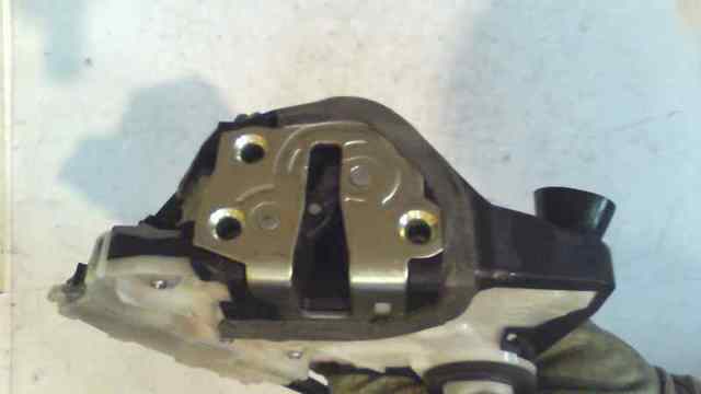 6904047120 TOYOTA Замок водительской двери купить в Сумы