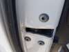 Fecho da porta dianteira esquerda 6904053100 TOYOTA