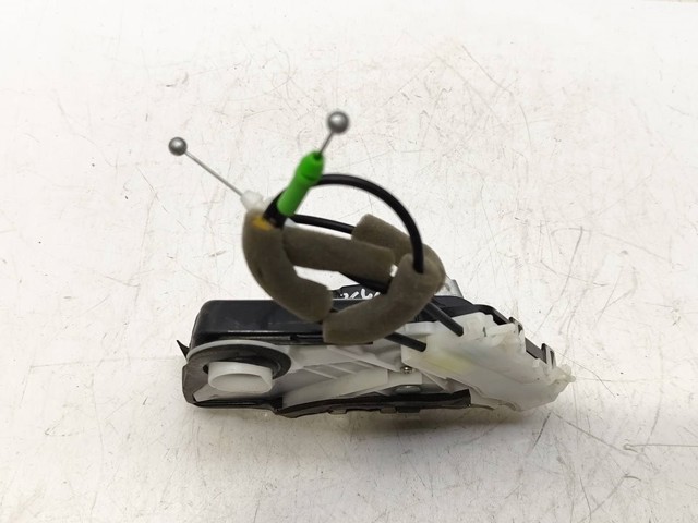 Fecho da porta dianteira esquerda Toyota Yaris P21