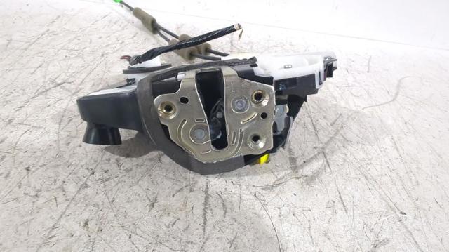 Fecho da porta dianteira esquerda Toyota Yaris P21