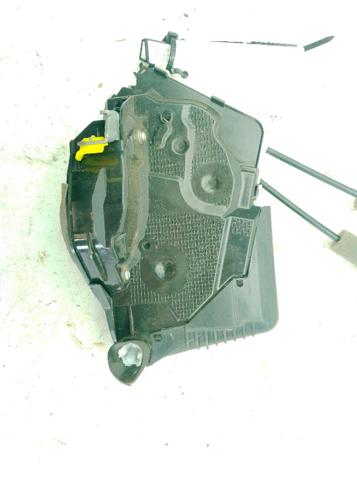 Fecho da porta dianteira esquerda Toyota Yaris P21