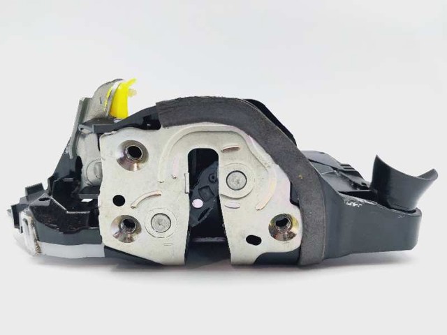 Fecho da porta dianteira esquerda Toyota Yaris P21