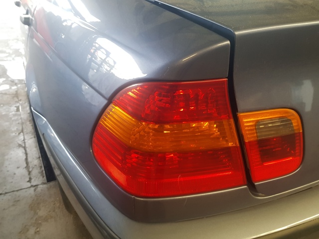 Luz traseira esquerda para BMW 3 330 XD 306D1 6907933