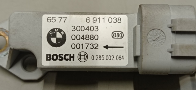6911038 BMW Датчик удара купить в Каменское
