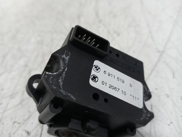 6911519 BMW Правый подрулевой переключатель купить в Черновцы