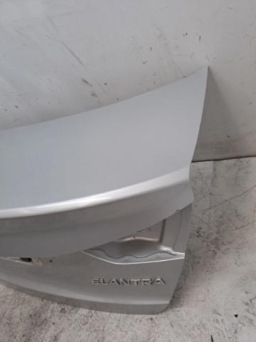 69200F2060 Крышка багажника купить Ирпень