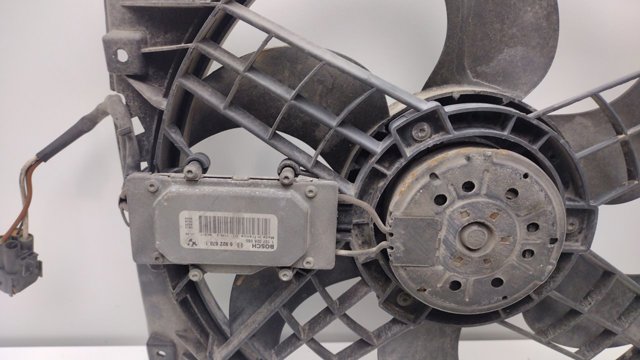 69226701 BMW Диффузор вентилятора в сборе с мотором и крыльчаткой купить в Ирпень