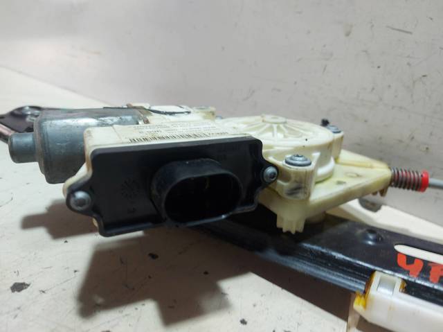 69259652 BMW купить в Днепр