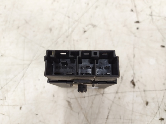 692643501 BMW купить в Львов