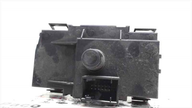6932796 BMW купить в Днепр