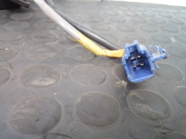 Fecho de tampa de porta-malas (de 3ª/5ª porta traseira) Toyota Corolla R10