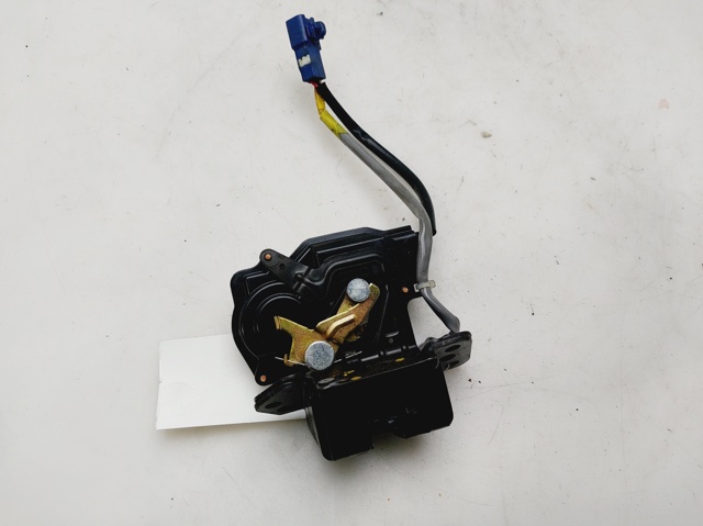 Fecho de tampa de porta-malas (de 3ª/5ª porta traseira) Toyota Corolla R10