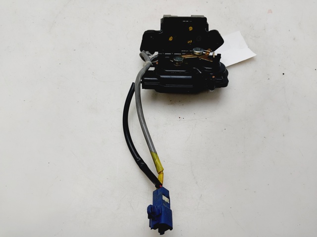 Fecho de tampa de porta-malas (de 3ª/5ª porta traseira) Toyota Corolla R10