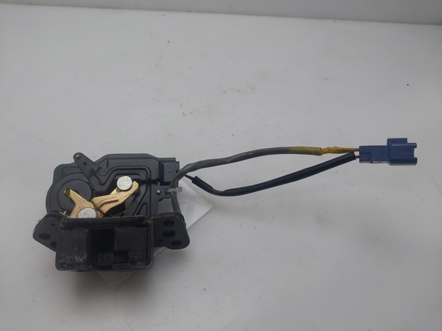 Fecho de tampa de porta-malas (de 3ª/5ª porta traseira) Toyota Corolla R10