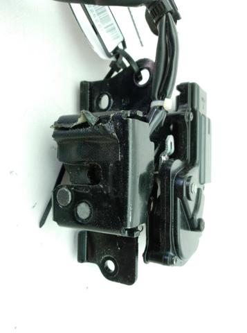 Fecho de tampa de porta-malas (de 3ª/5ª porta traseira) Toyota Prius ZVW30