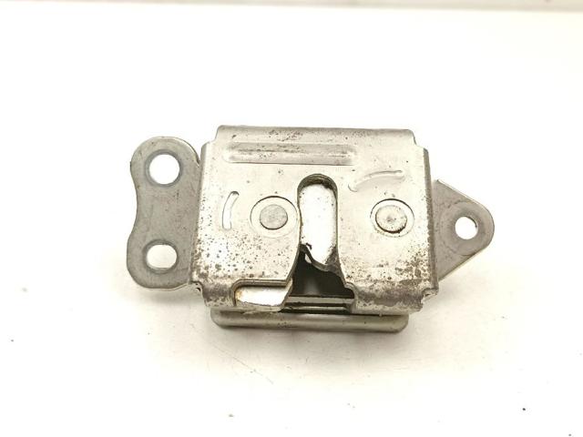 Fecho de tampa de porta-malas (de 3ª/5ª porta traseira) Toyota Yaris P10