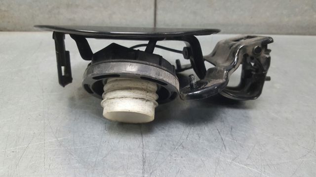 695101F000 HYUNDAI Лючок бензобака (топливного бака) купить в Сумы
