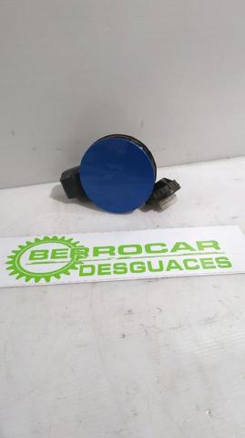 695102L000 HYUNDAI Лючок бензобака купить в Павлоград