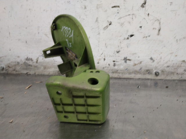 695102V000 HYUNDAI Лючок бензобака (топливного бака) купить в Полтава
