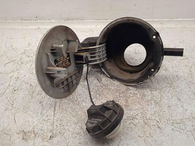 695131H000 HYUNDAI Корпус заливной горловины топливного бака купить в Украина