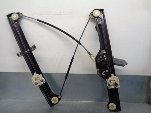 6967262 BMW Мотор стеклоподъемника двери передней правой купить в Каменское