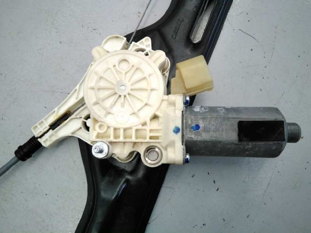 6967262 BMW Мотор стеклоподъемника двери передней правой купить в Житомир