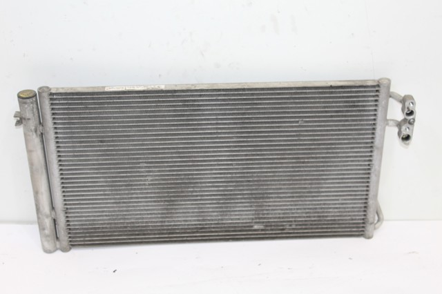 Condensador de ar condicionado / radiador para BMW 3 320 d n47d20a 696874302