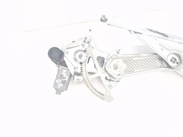 6980152020 TOYOTA Стеклоподъемник передней правой двери купить в Черновцы