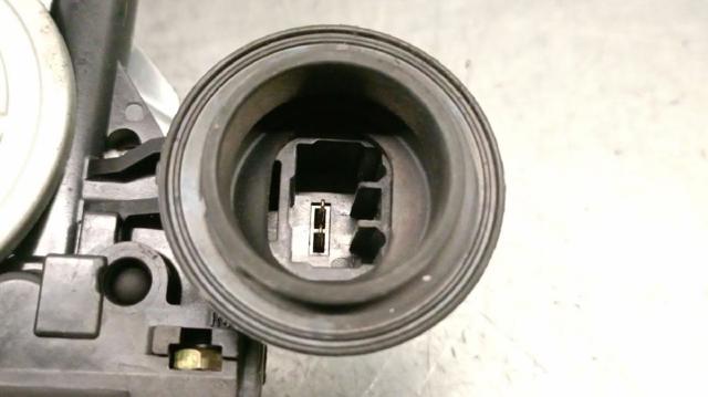 Mecanismo de acionamento de vidro da porta dianteira direita 6980152020 Toyota