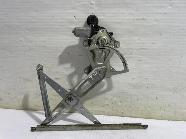 Mecanismo de acionamento de vidro da porta dianteira direita Toyota Prius ZVW30