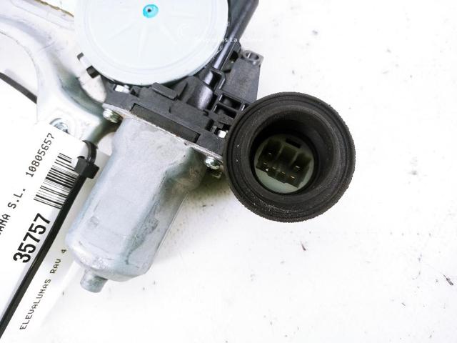 TOYOTA 6980242050 Стеклоподъемник передней левой двери в наличии Павлоград