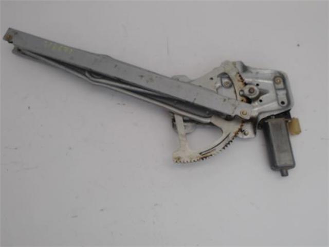 TOYOTA 6980252010 Стеклоподъемник передней левой двери в наличии Черновцы