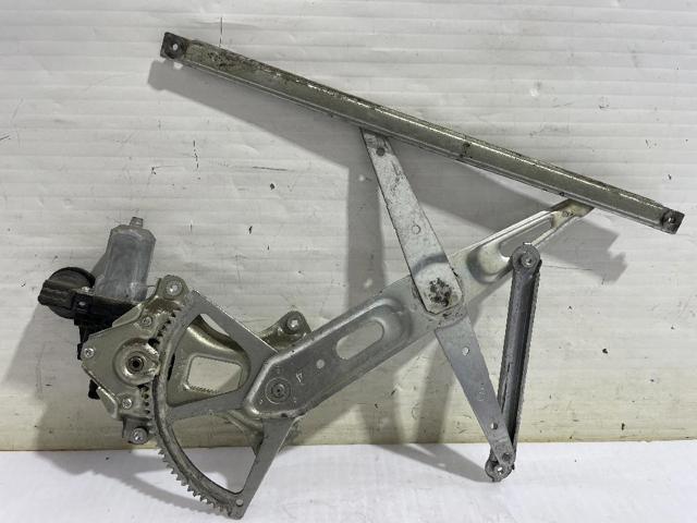 Mecanismo de acionamento de vidro da porta dianteira esquerda Toyota Prius ZVW30