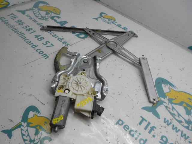Mecanismo de acionamento de vidro da porta dianteira direita 6981002130 TOYOTA