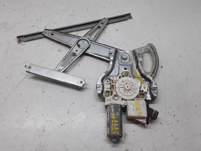 Mecanismo de acionamento de vidro da porta dianteira direita Toyota Corolla E12