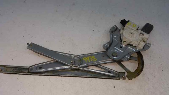 Mecanismo de acionamento de vidro da porta dianteira direita 6981002130 TOYOTA