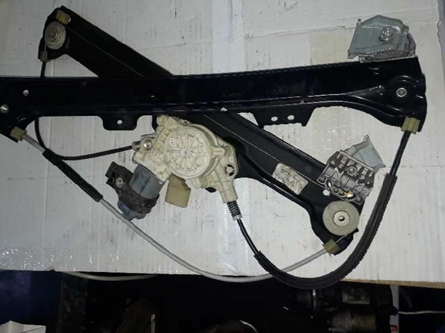 6981141 BMW Мотор стеклоподъемника двери передней левой купить в Сумы