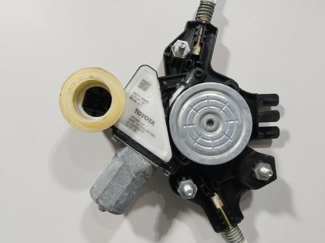 TOYOTA 6982002802 Механизм стеклоподъемника двери передней левой в наличии Хмельницкий