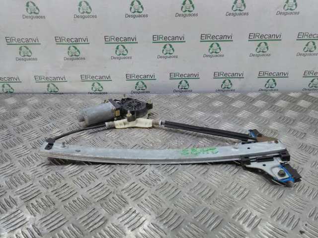 Mecanismo de acionamento de vidro da porta traseira direita 6983005060 TOYOTA