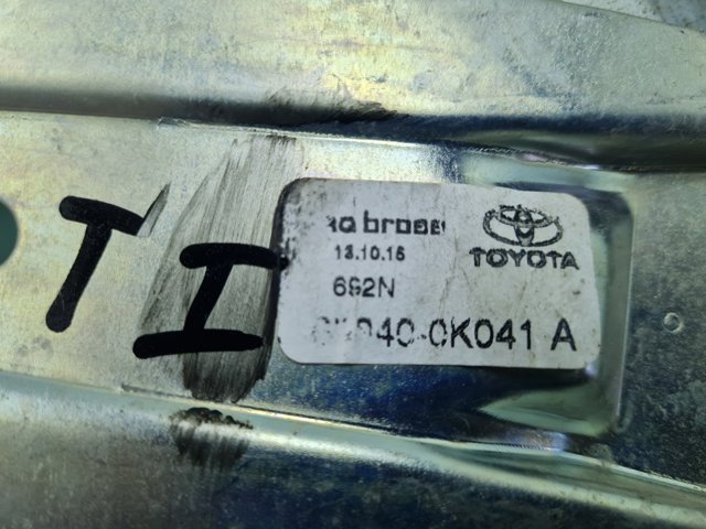 TOYOTA 698400K041 Механизм стеклоподъемника двери задней левой в наличии Ирпень